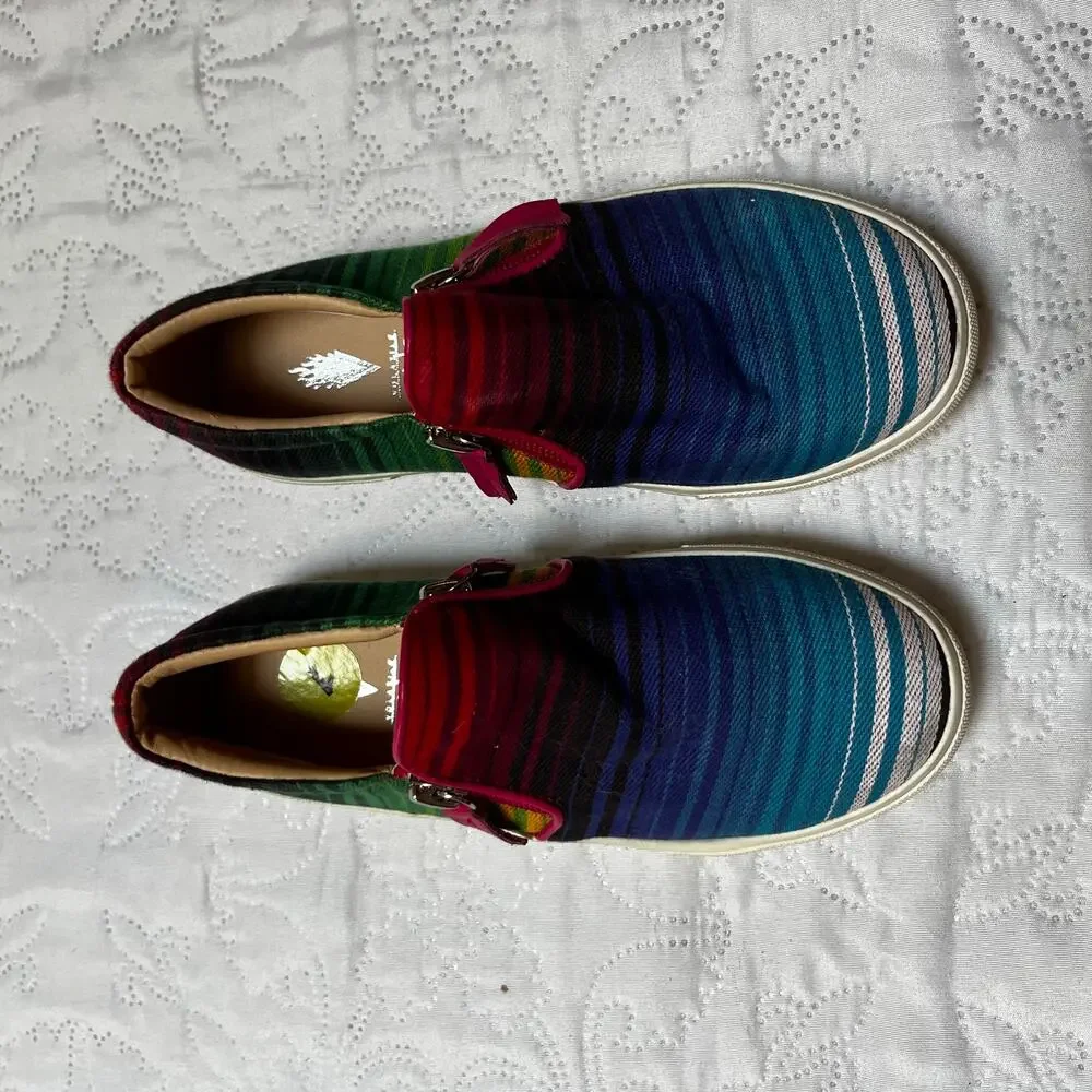 Volatile Kids Dajon Serape Rainbow Stripe Sneakers Size 1